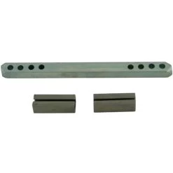 1 Carré Percé C7x90 Mm Et 2 Fourreaux 7 à 8 Mm Acier Zingué