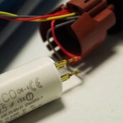 Lot De 4 Condensateurs MECO 3,5 UF Pour Moteur Volet Roulant SOMFY -Portes Et Fenêtres Magasin 89348759 4